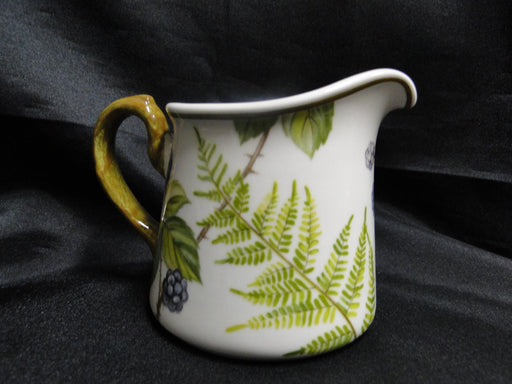 Villeroy & Boch Forsa, Berries & Leaves: Creamer / Cream Pitcher, 3"