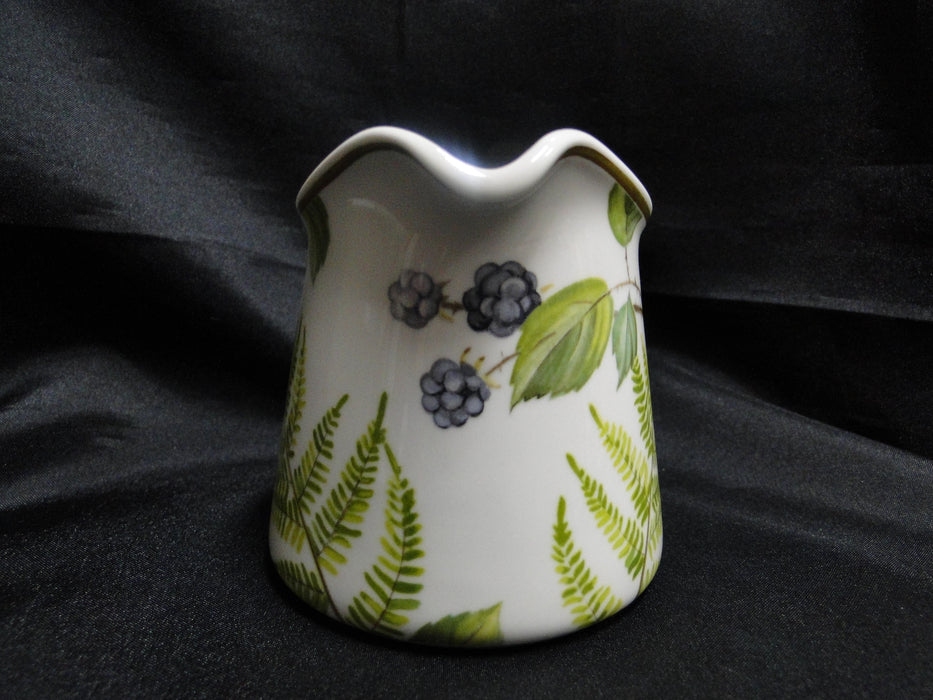 Villeroy & Boch Forsa, Berries & Leaves: Creamer / Cream Pitcher, 3"