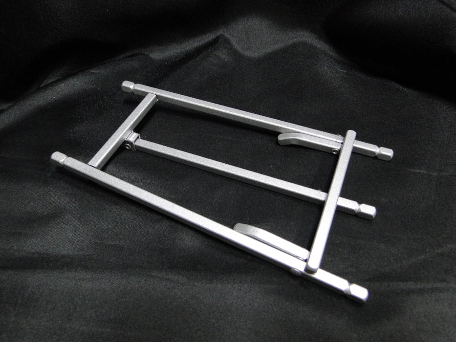 Bard's Silver Toned Metal Display Easel for One 6" - 9" Item, 7" Tall