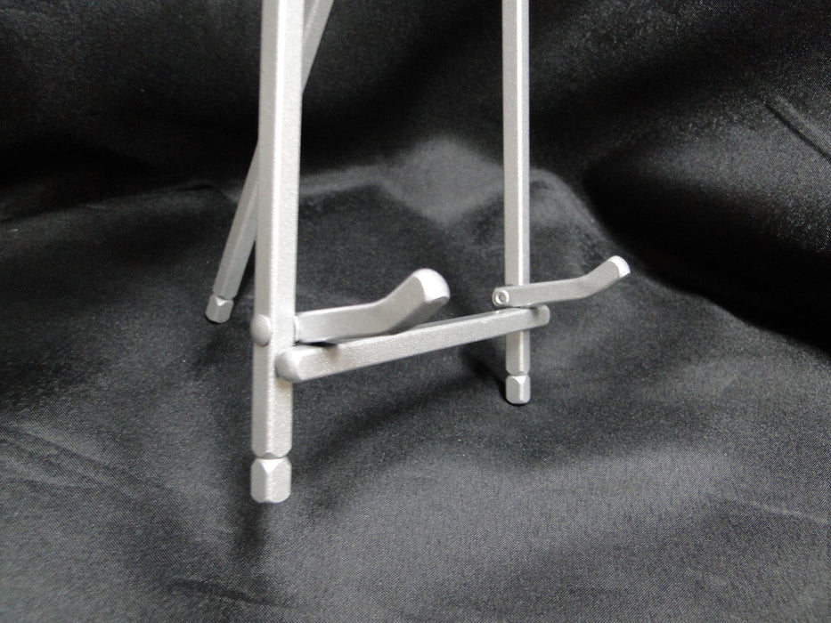 Bard's Silver Toned Metal Display Easel for One 6" - 9" Item, 7" Tall