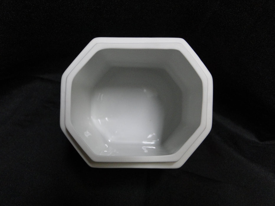 Noritake Royal Hunt, 3930, Plaid, Fruit, Animals: Octagonal Box & Lid, 3 7/8"
