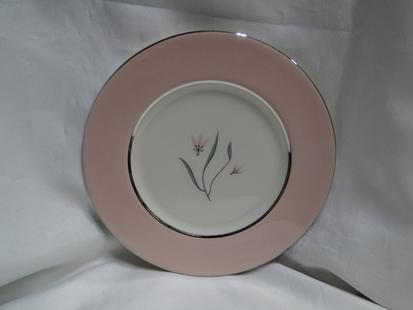 Castleton Fontaine, Pink, Flowers, Platinum Trim: Salad Plate, 8 3/8"