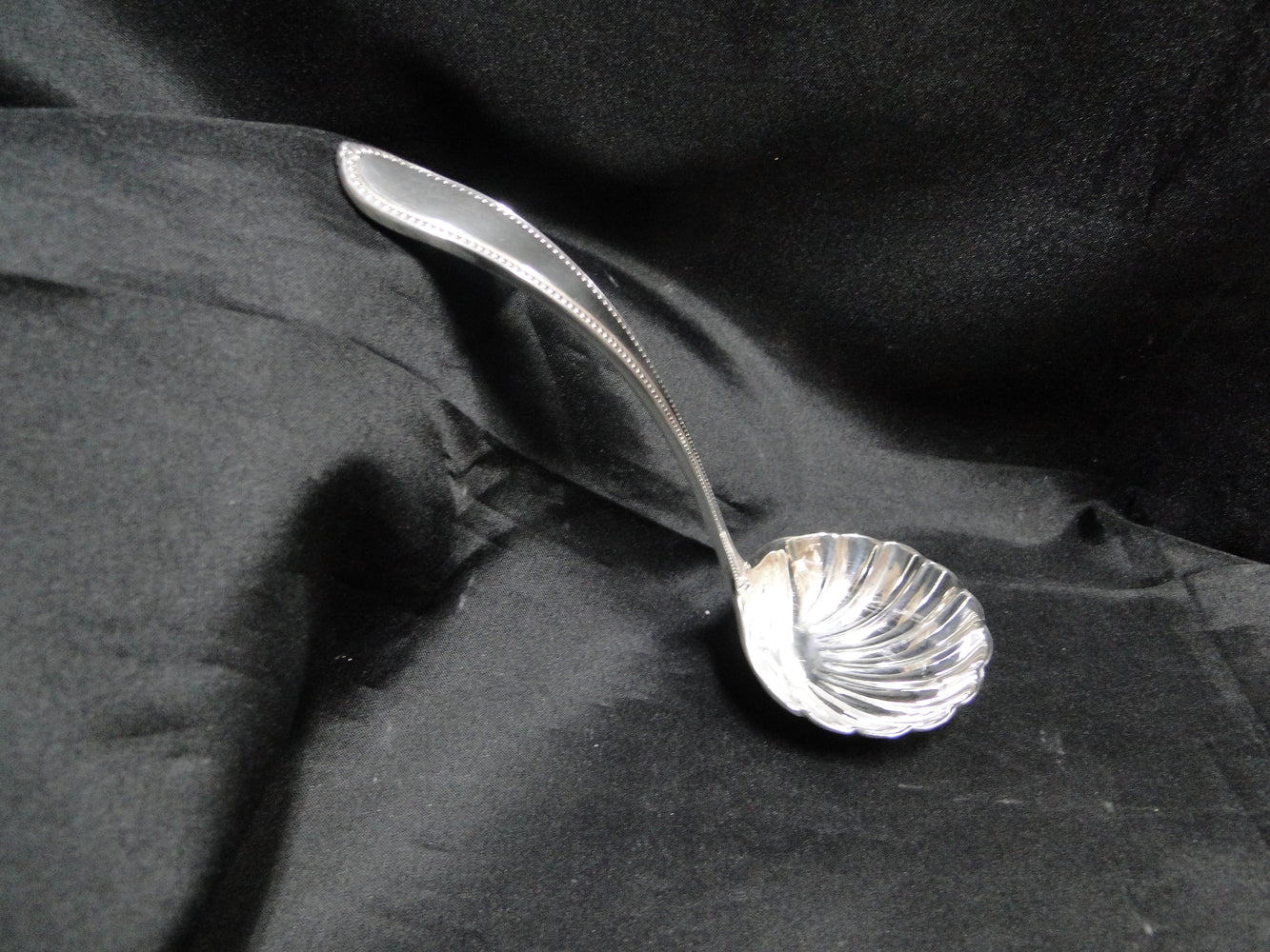 Tuttle Triumph, Sterling, 1994: Solid Shell Gravy Ladle, 6 3/4" Long, Clinton