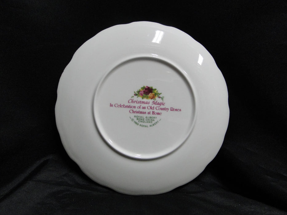 Royal Albert Christmas Magic, Old Country Roses: Christmas at Home Plate, 8 3/8"