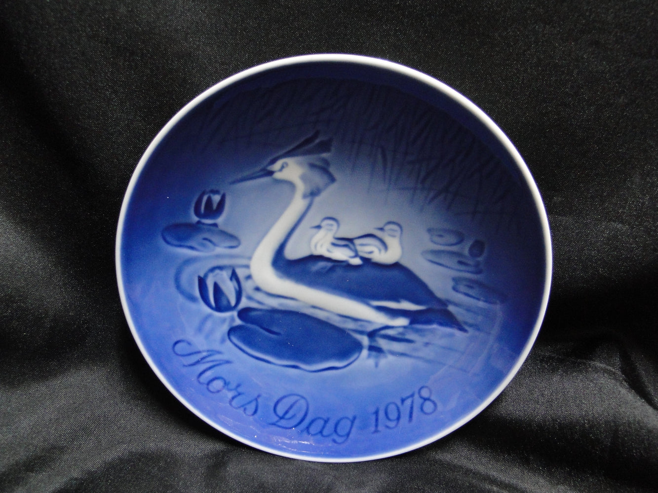 Bing & Grondahl Mother's Day Blue Mors Dag Plate 1978 Grebe, 5 7/8"