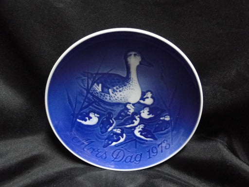 Bing & Grondahl Mother's Day Blue Mors Dag Plate 1973 Duck & Ducklings, 5 7/8"