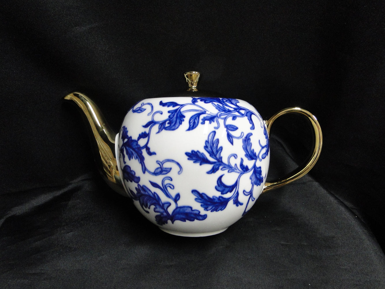 10 Strawberry Street Blue Leaves on White, Gold Spout & Lid: Teapot & Lid 5 3/4"