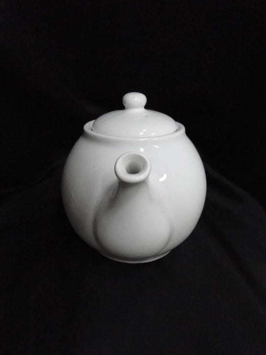 Matceramica All White, Made in Portugal: Teapot & Lid, 6 1/4" Tall