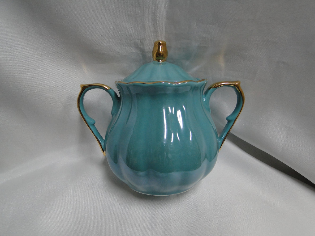 Grace's Teaware Teal w/ Gold Trim, Fluted: Sugar Bowl & Lid, 5" Tall