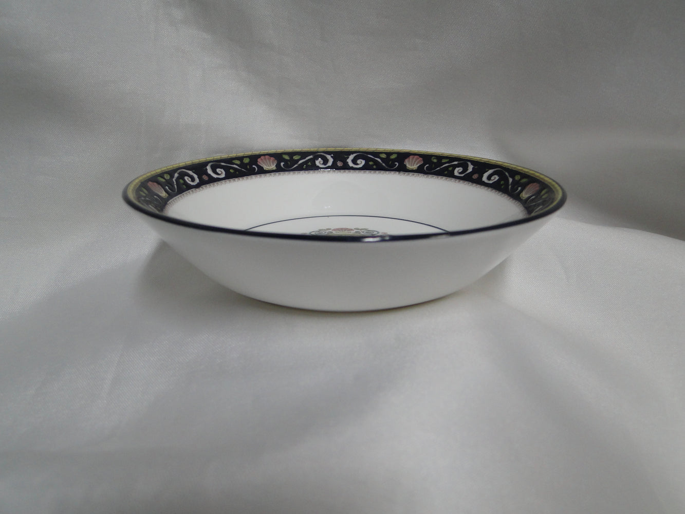 Wedgwood Runnymede Blue, Pink Shells: Fruit Bowl (s), 5 1/8", Vase Bkstmp