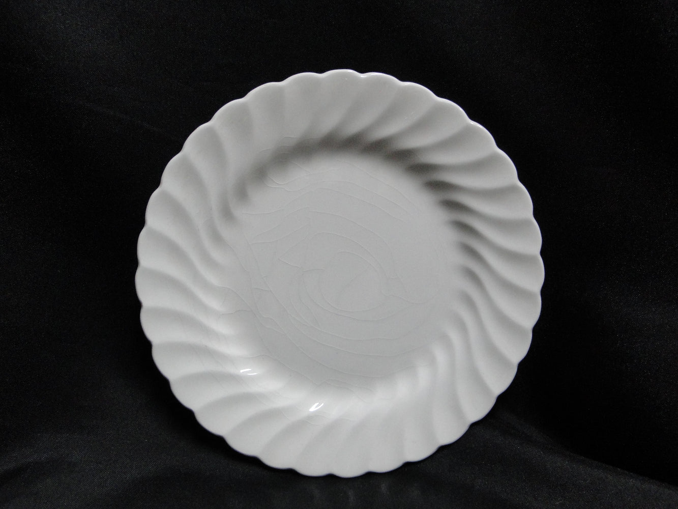 Johnson Brothers Regency, Snowhite, Swirled: Bread Plate, 6 3/8", Crazing