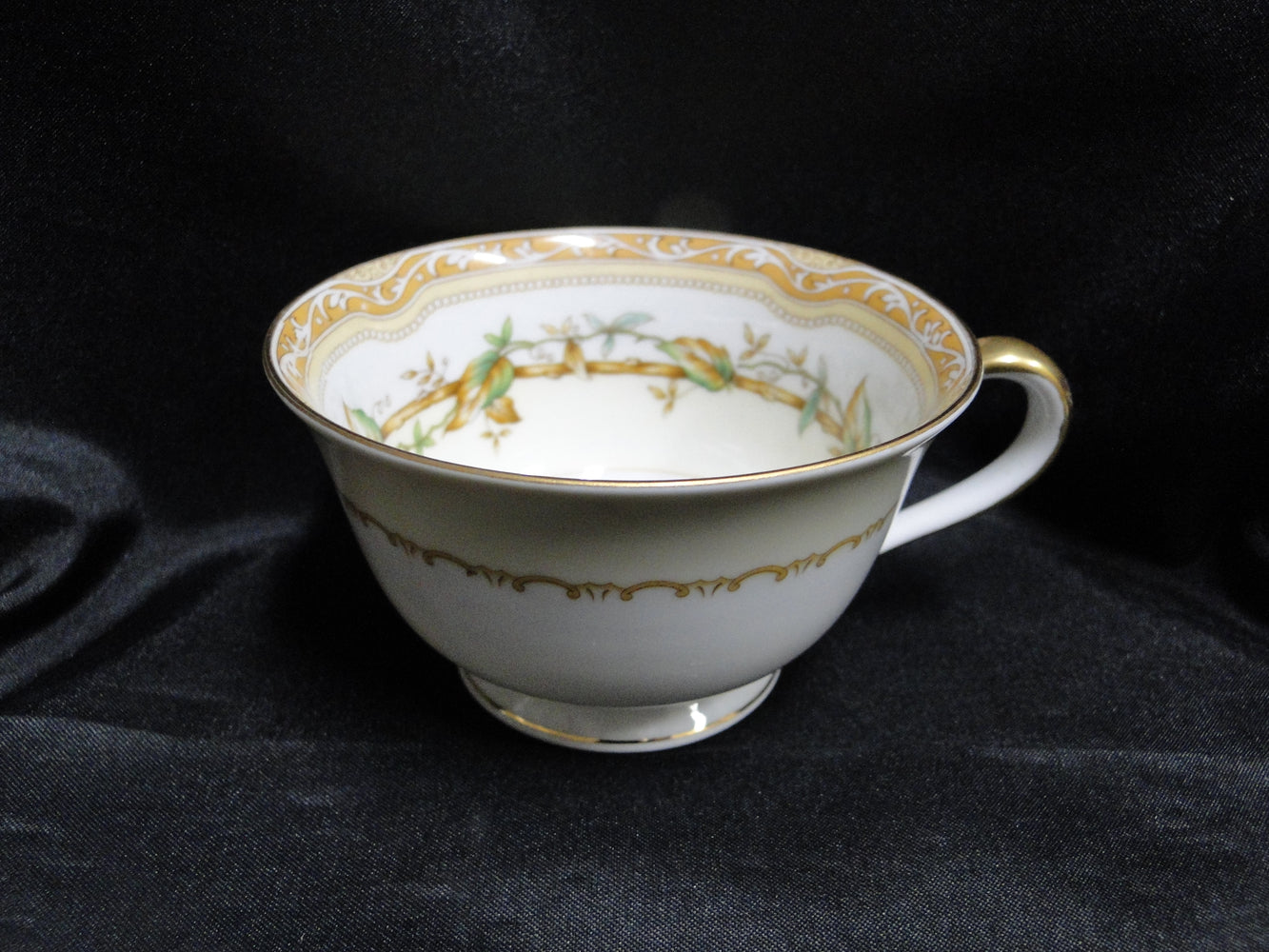 Noritake Olympia, 680, Yellow & Green Leaves: 2 1/8" Cup (s) Only, No Saucer