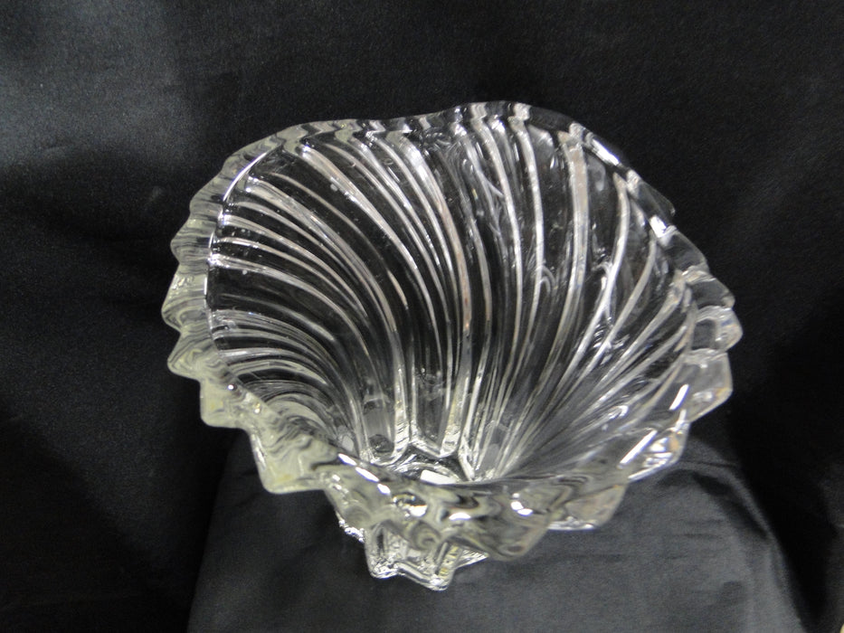 Mikasa Belle Epoque, Clear, Swirl Design: Flower Vase, 7 1/8" x 8 1/4" Tall