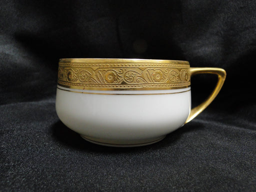 Pfeiffer & Lowenstein Antoinette, Encrusted Gold: Cup & Saucer Set (s), 1 7/8"