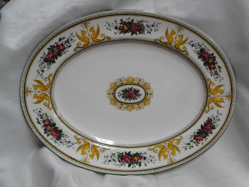 Wedgwood Columbia, White, Medallion, Green Trim: Oval Platter, 15 1/4" x 11 5/8"