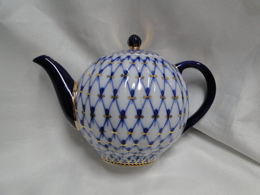 Lomonosov Cobalt Net, Russia, Blue & Gold: Mini Teapot & Lid, 5 1/4" Tall