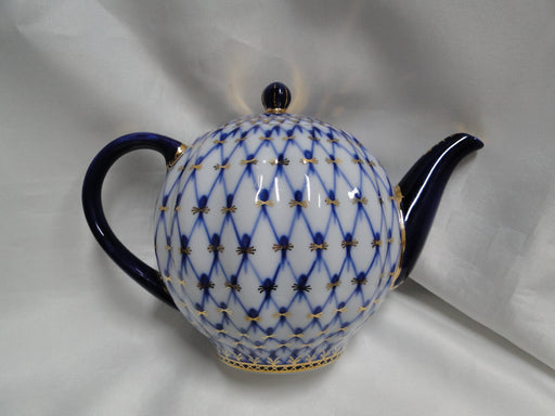 Lomonosov Cobalt Net, Russia, Blue & Gold: Mini Teapot & Lid, 5 1/4" Tall