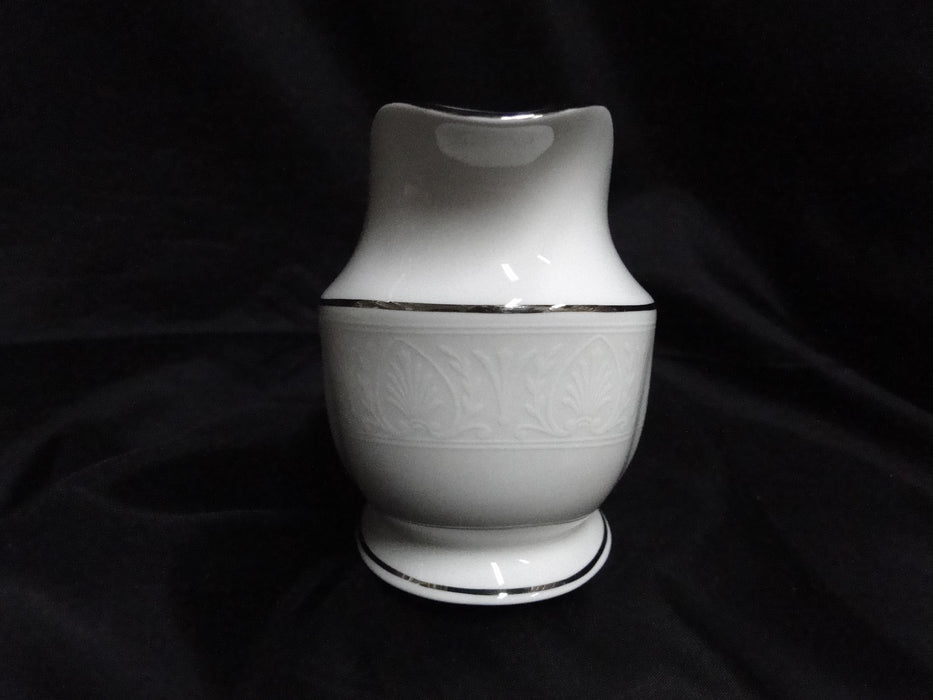 Lenox Hannah Platinum, White Design: Gravy Boat & Separate Underplate