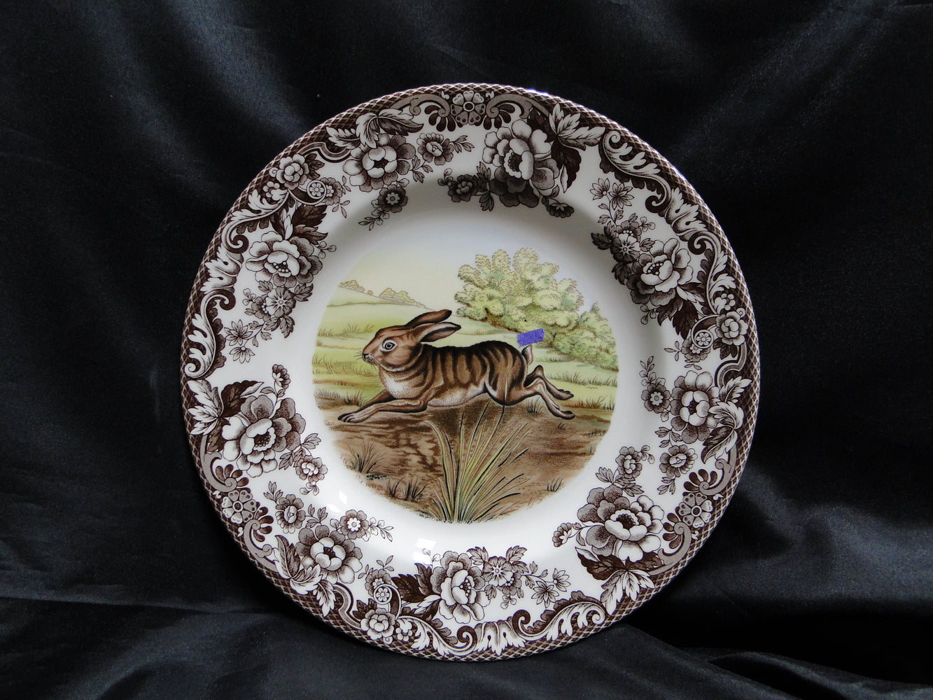 Spode Woodland Rabbit, Bunny, England: Dinner Plate, 10 1/2", Flaw