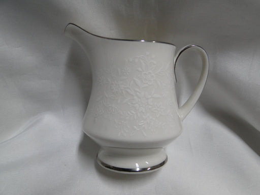Noritake Affection, 7192, White Flowers: Creamer / Cream Pitcher, 4" Tall