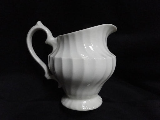 Myott Staffordshire Olde Chelsea, Cream w/ Swirl: Creamer, 4 1/4", As Is