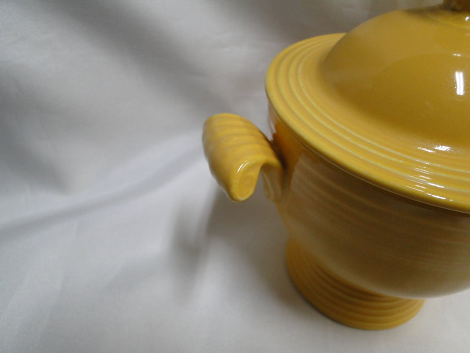 Homer Laughlin Fiesta (Old): Yellow Sugar Bowl & Lid, 5 1/8" Tall