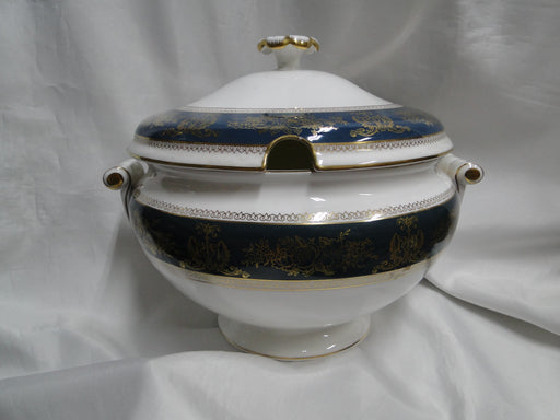 Wedgwood Columbia Blue & Gold, Dragons, Flowers: Tureen & Lid, 9 1/8", As Is