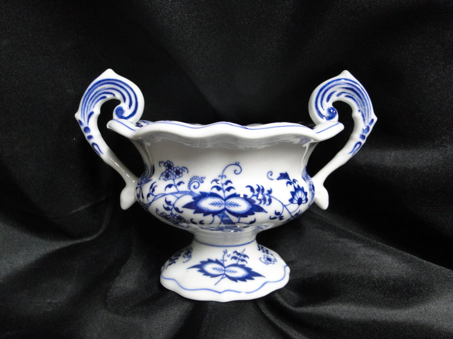 Blue Danube, Blue Onion: Mayonnaise Bowl & Lid, 5 1/2" Tall