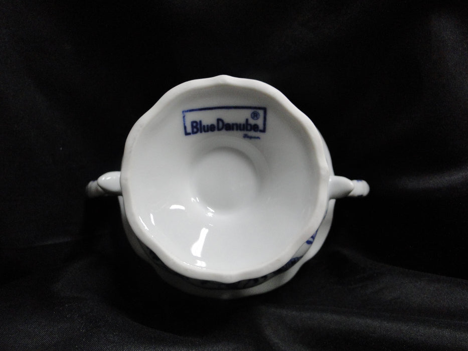 Blue Danube, Blue Onion: Mayonnaise Bowl & Lid, 5 1/2" Tall