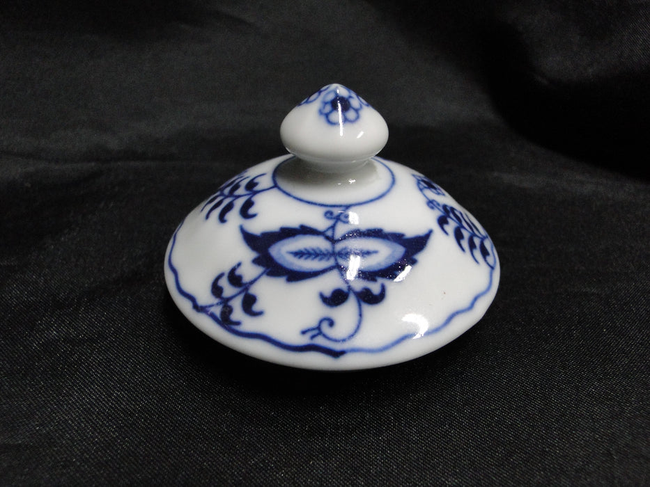 Blue Danube, Blue Onion: Sugar Bowl & Lid, 4 3/4" Tall