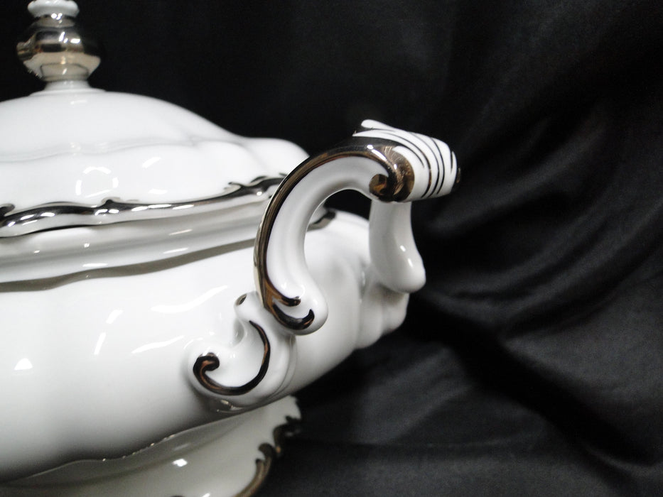 Hutschenreuther Revere, White w/ Platinum: Round Serving Bowl & Lid, 11 1/2"
