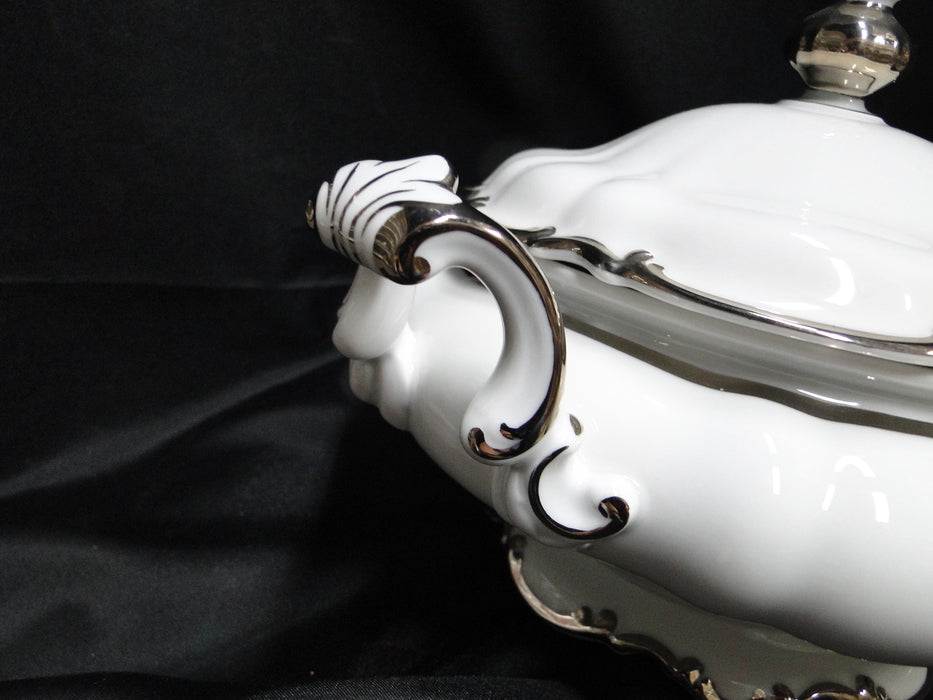 Hutschenreuther Revere, White w/ Platinum: Round Serving Bowl & Lid, 11 1/2"