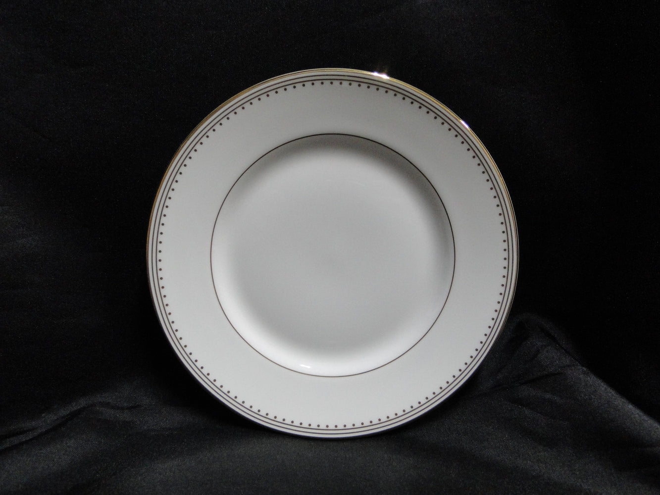 Wedgwood Vera Wang Golden Grosgrain: Bread Plate (s), 6"
