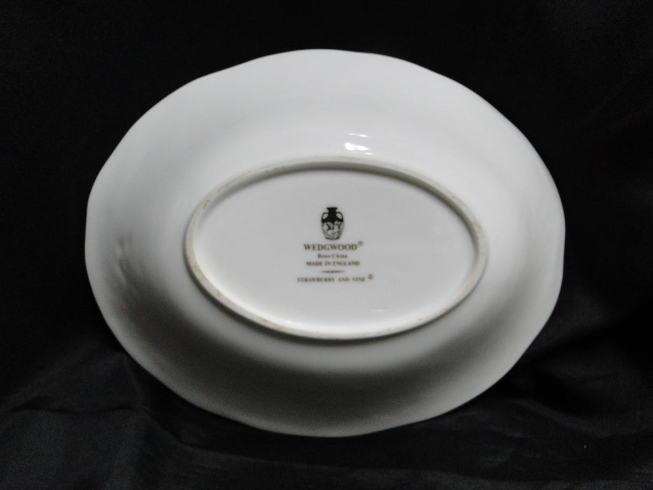 Wedgwood Strawberry and Vine, White, Bone: Oval Serving Bowl, 10" x 8"