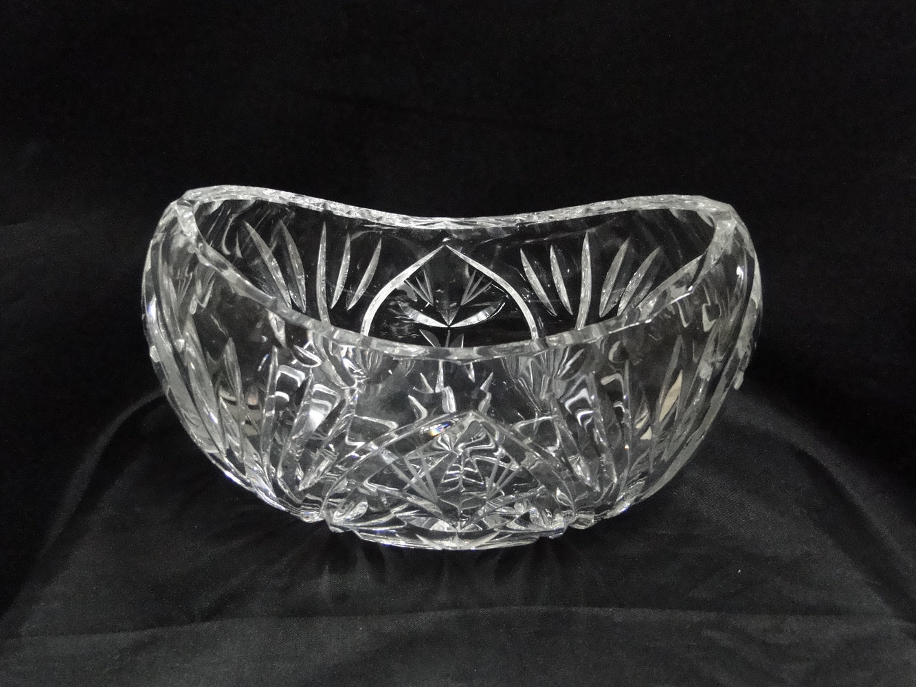 Clear Crystal, Cut Flowers: Oval Vase / Dish, 7" x 4" x 3 7/8" Tall - MG#250