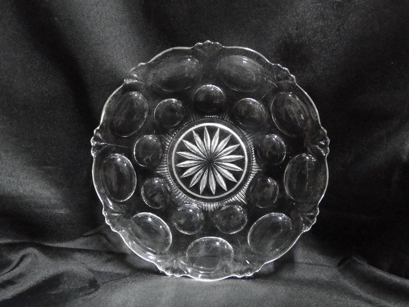 Clear w/ Circle Design, Star Center: Bread Plate, 6" -- MG#257