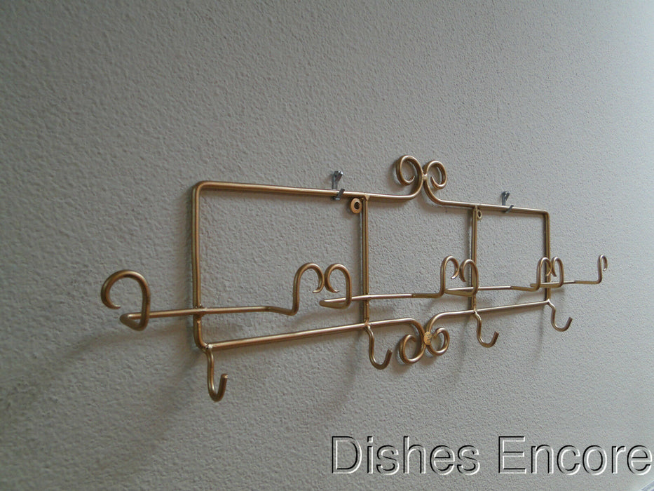 Bard's Horizontal Gold Metal Display Rack for Four Cup & Saucer Sets, 26"