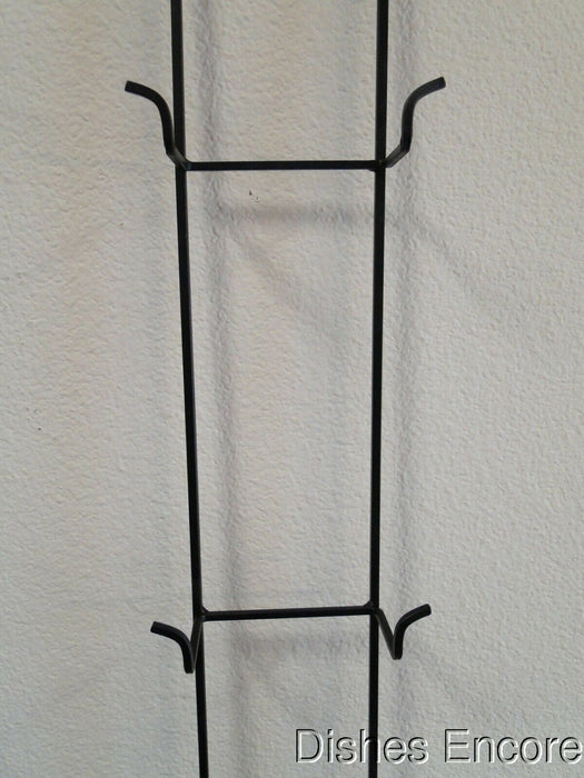 Tripar Augusta Vertical Black Display Rack for Four 6 1/2" - 8 1/4" Plates, 43"