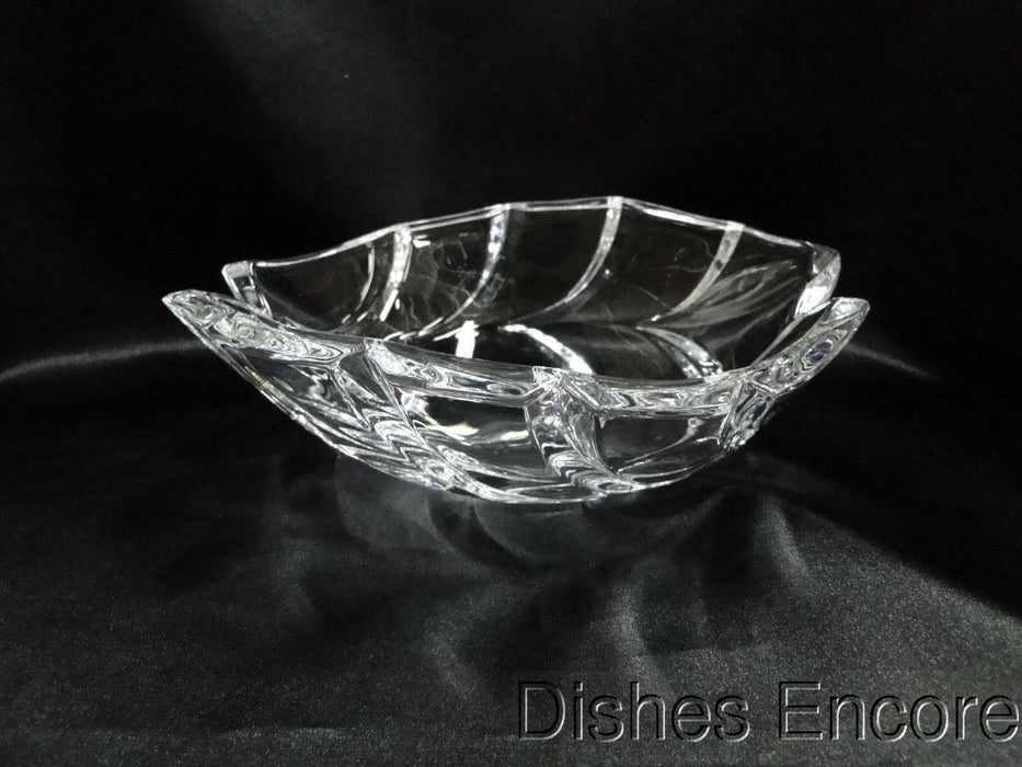 Marquis by Waterford Palma, Clear Scuptured Leaves, No Trim: Oval Bowl, 7" x 6"