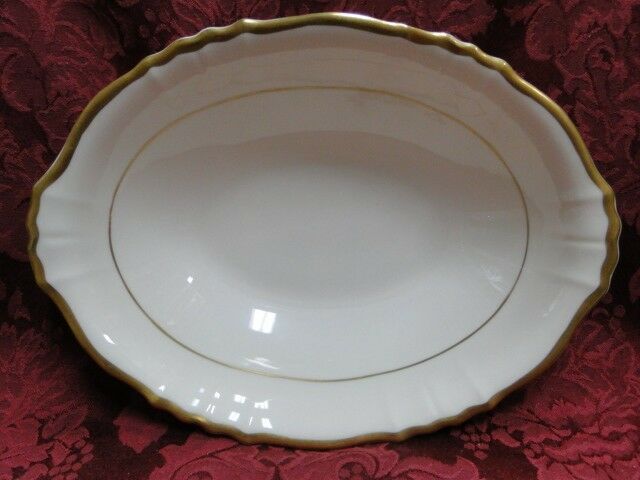 Syracuse Brantley, Wide Gold Trim: Oval Serving / Vegetable Bowl, 9 1/2"