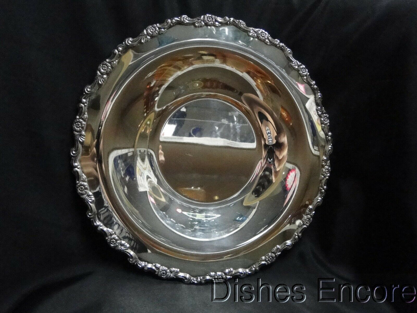 Rogers, Wm A Royal Provincial, Floral & Scrolls: Silverplate Round Tray, 12 1/4"