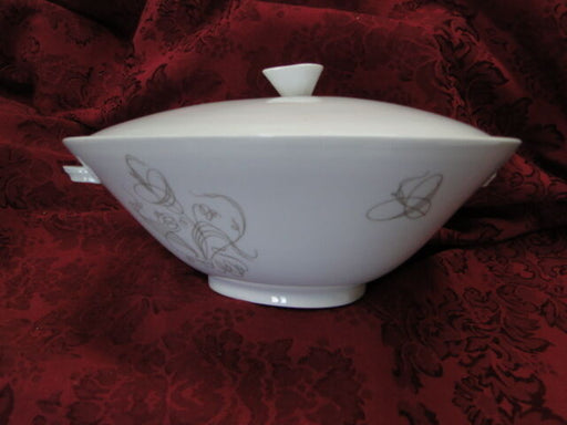 Hutschenreuther Trend, Diadem Scroll: Serving Bowl & Lid, Triangular, 9"