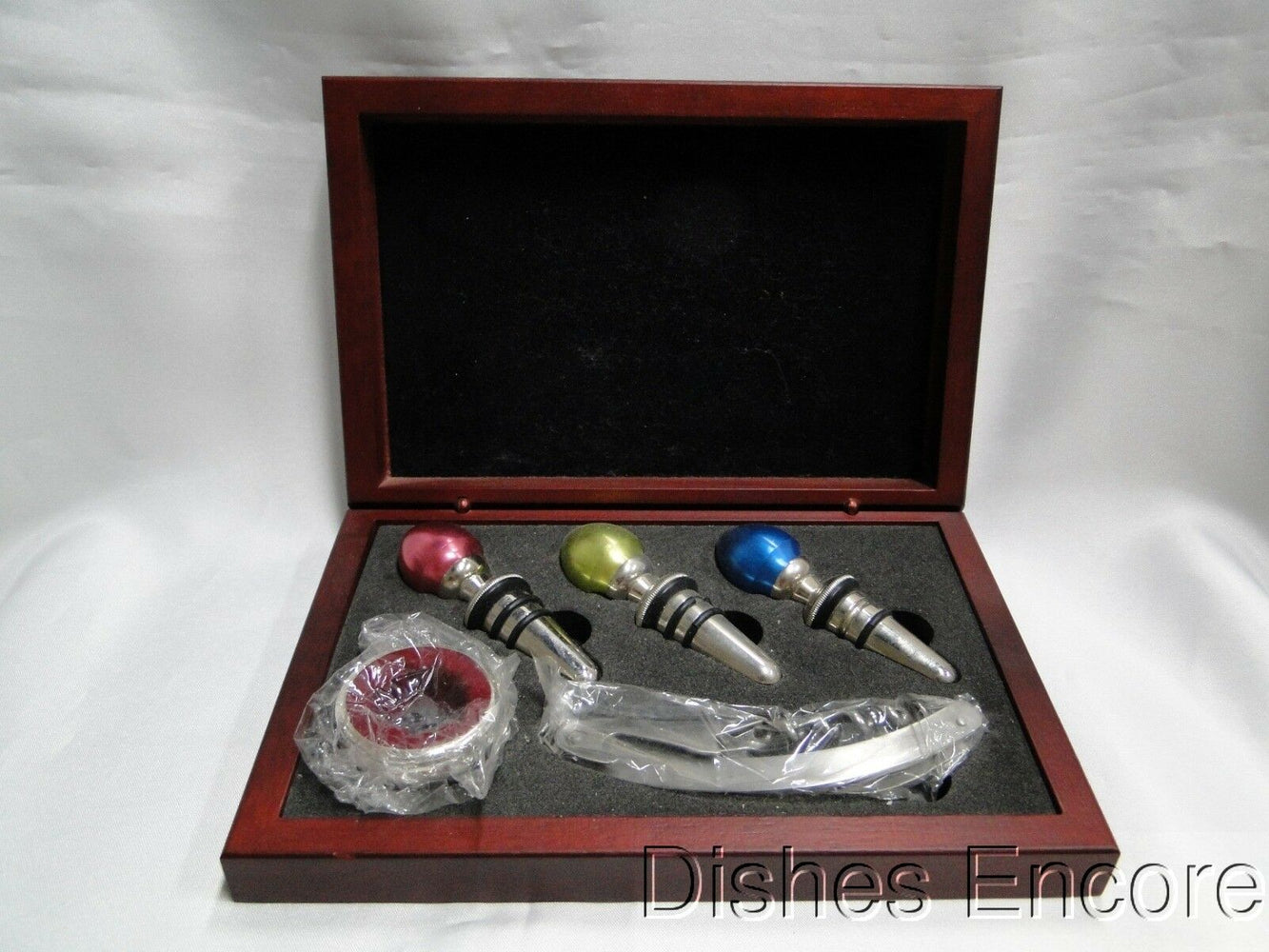 Wine Tool Set: Corkscrew, 3 Bottle Stoppers & Bottle Topper, New w/ Gift Box