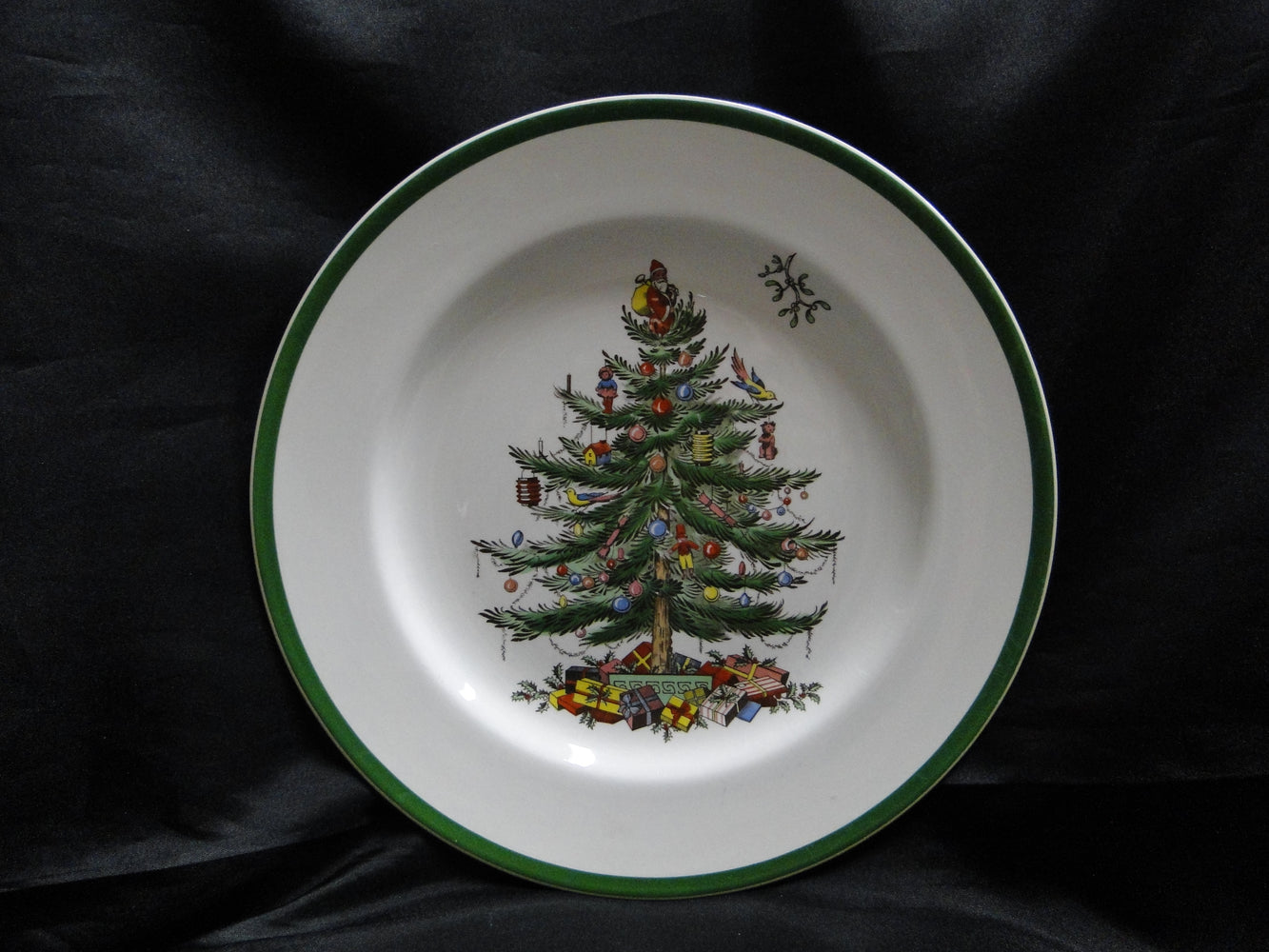 Spode Christmas Tree, Green Trim, England: Dinner Plate, 10 3/8"-10 7/8" As Is