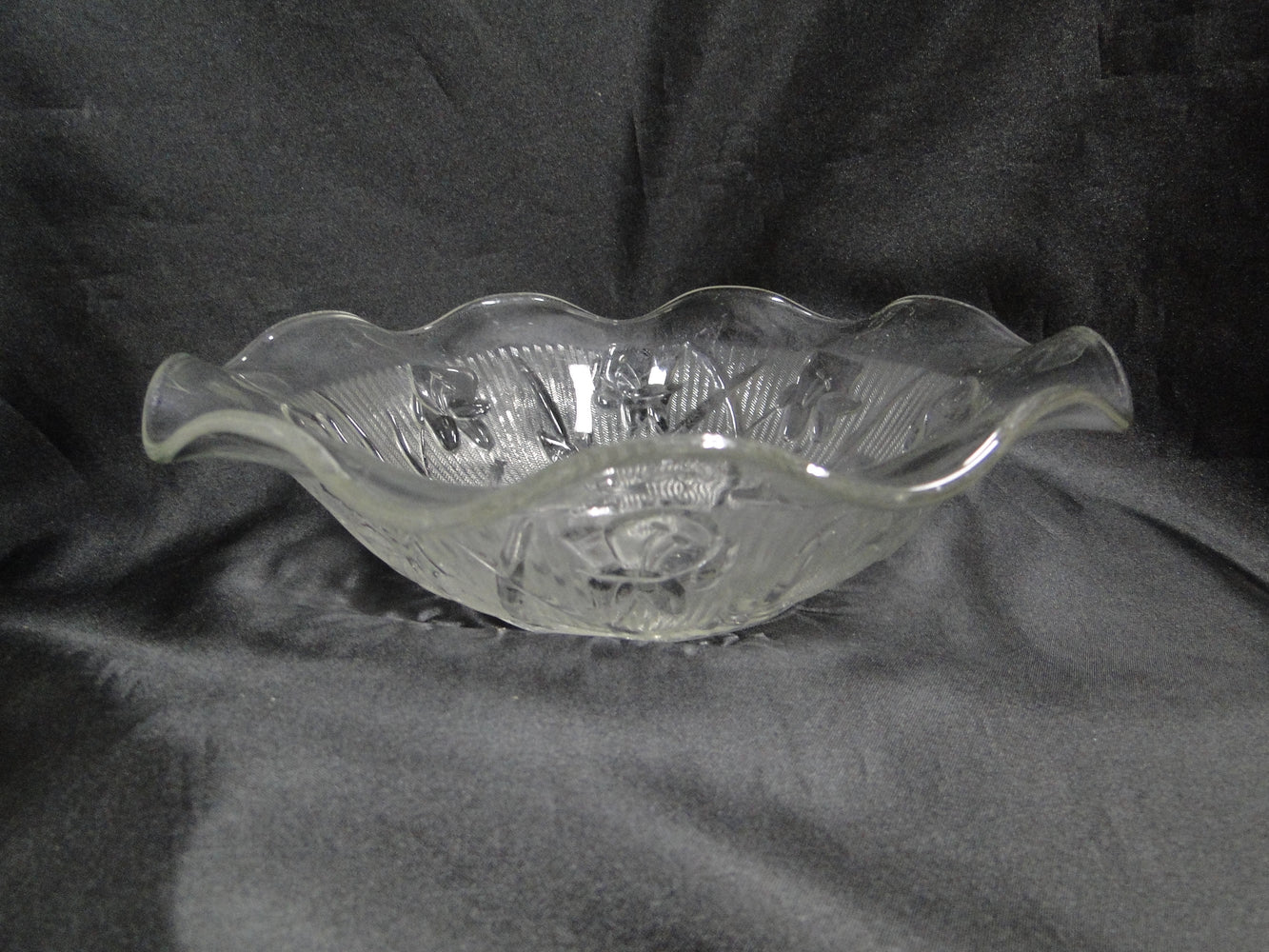 Jeannette Glass Iris & Herringbone Clear: Ruffled Salad Bowl, 9 1/2", As Is