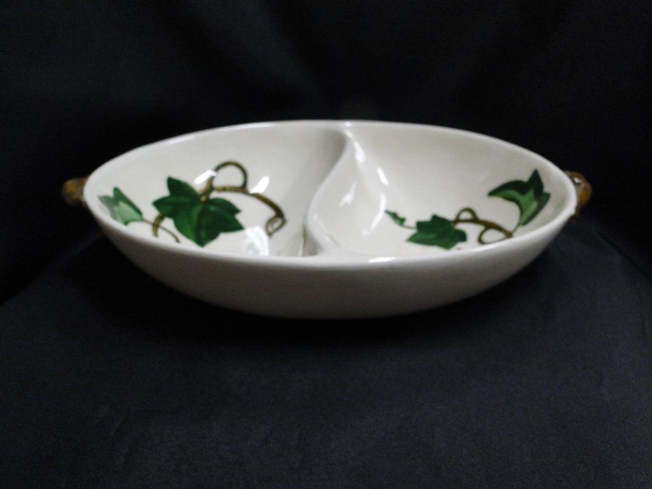 Metlox Poppytrail California Ivy: Divided Serving Bowl, 11" x 7 1/4", Crazing