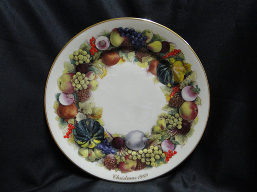 Lenox Colonial Christmas Wreath: 1989 New York Dinner Plate, 10 3/4"