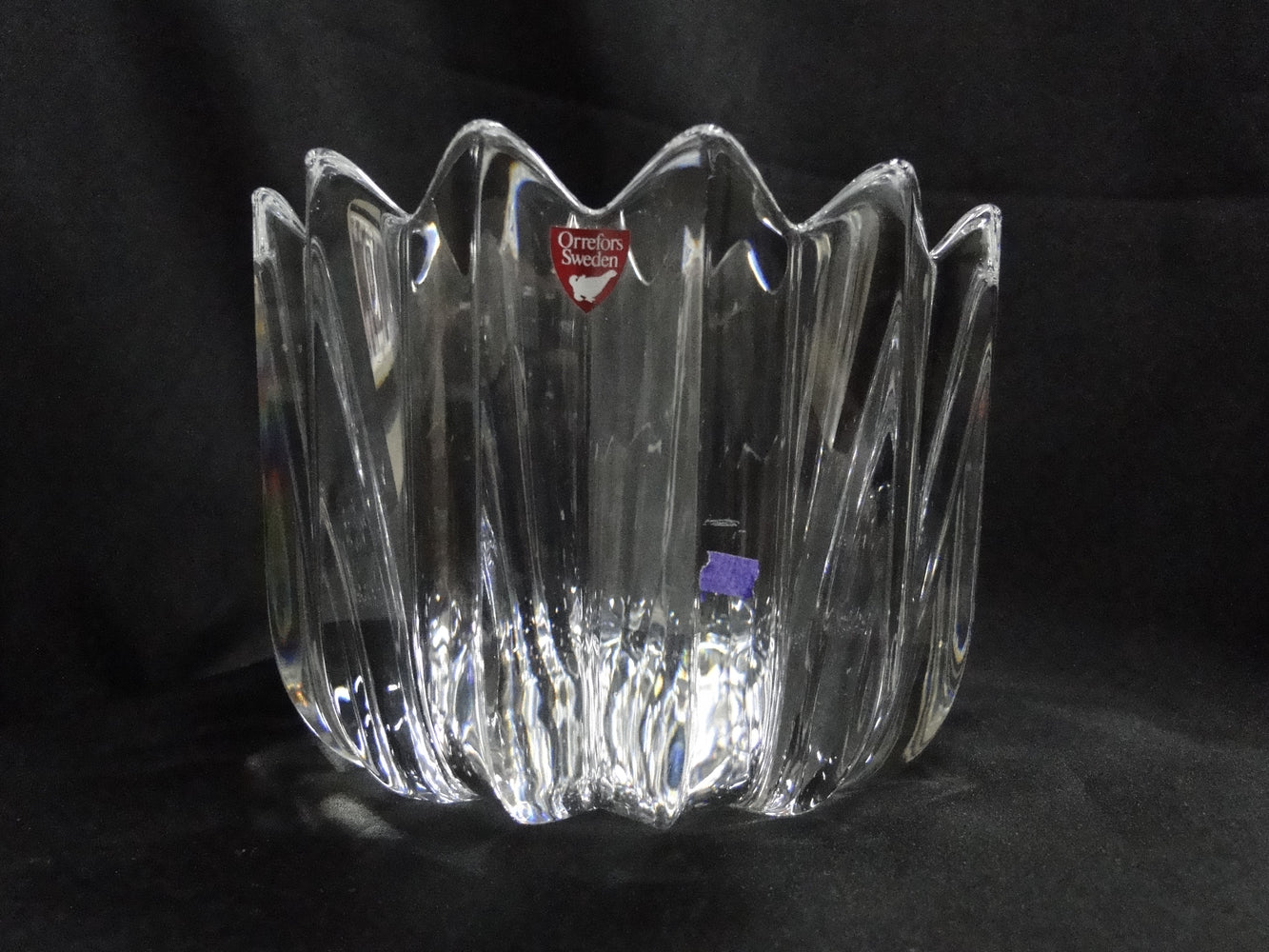 Orrefors Fleur, Jan Johansson: Round Bowl, 6 1/4" x 4 1/2" Tall