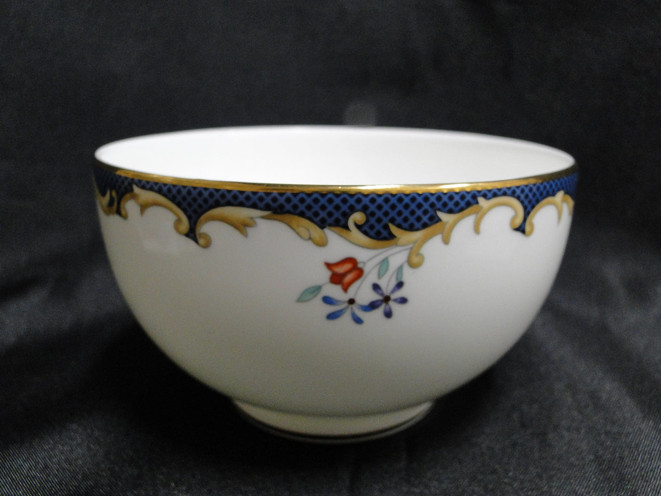 Wedgwood Chartley, Blue Edge: Open Sugar / Rice Bowl (s), 4" x 2 3/8"