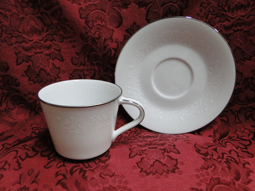 Noritake Reina, 6450Q, White Flowers & Leaves : Cup & Saucer Set (s)